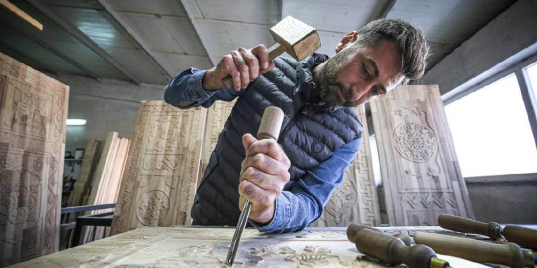 Evinde öğrendiği işi atölyeye taşıdı! Ahşaptan doğan sanat: Yurt dışına bile satış yapıyor 6